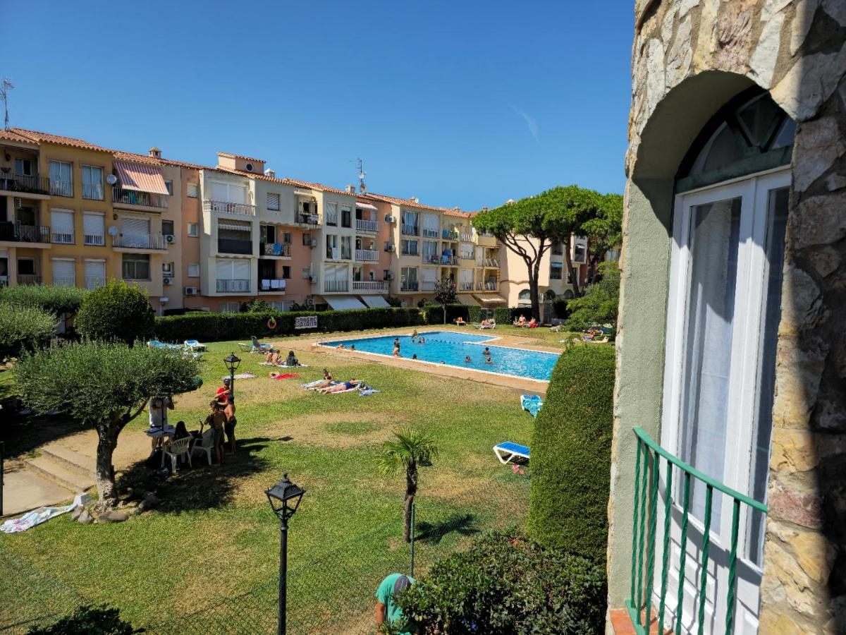 Apartamento El Olivo Empuriabrava Luaran gambar